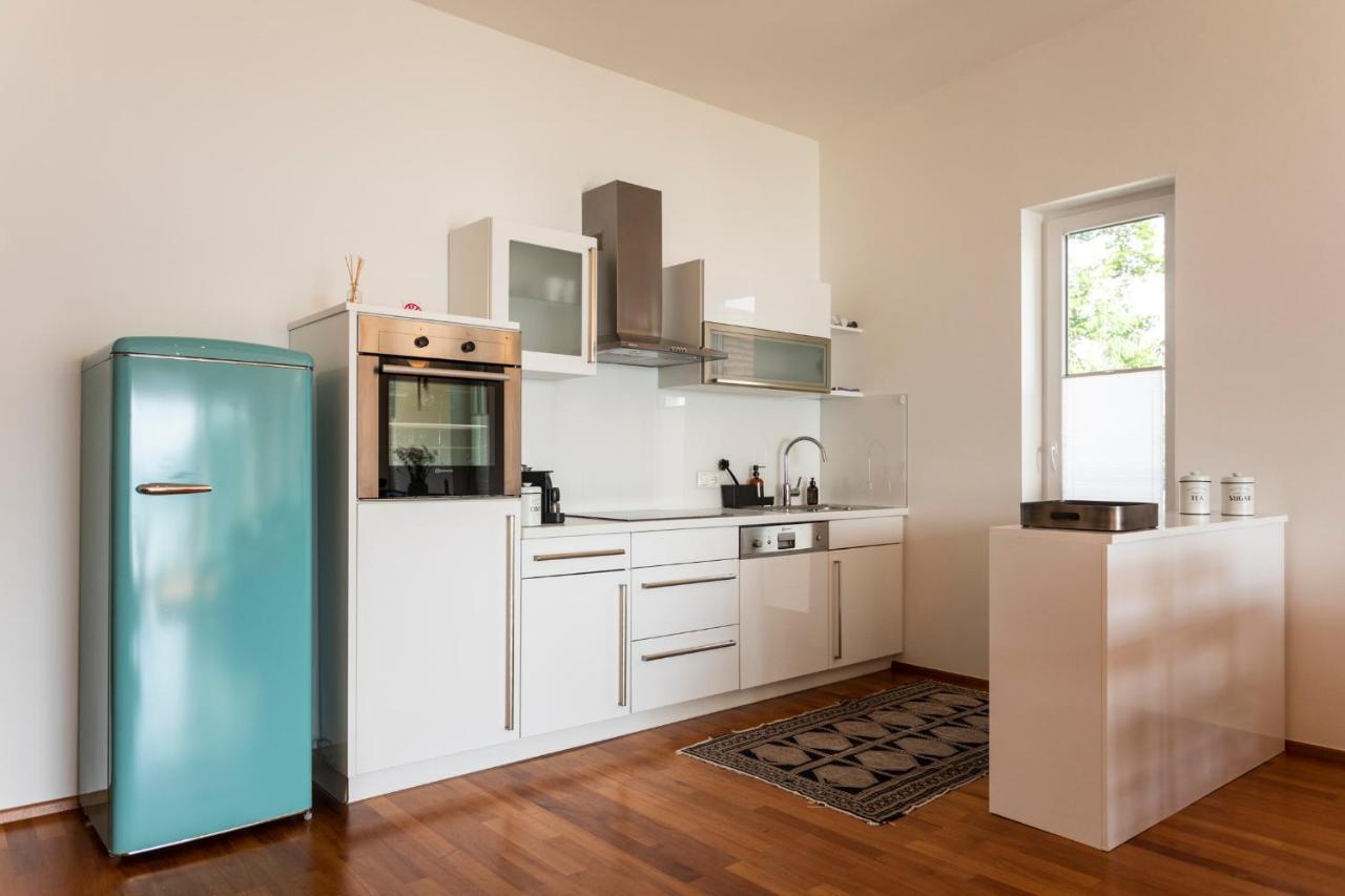 Seeapartment Da Leopoldo Velden am Wörther See Extérieur photo